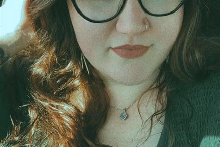 Natalie, 26 — Escort in Divernon, United States
