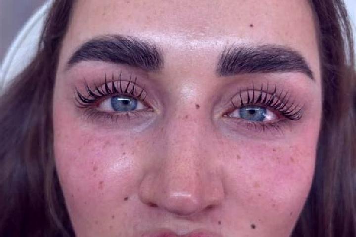 Natalie, 26 — Escort in Lash, Afghanistan