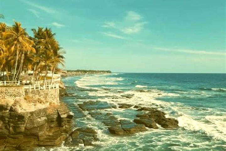 Natalie, 26 — Escort in Playa de la Libertad, Mexico