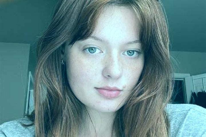Natalie, 27, a auburn grey-eyed caribbean companion based in Pushang. Offering Domination, Deep French Kissing, A-Level. Available for incall and outcall, da...