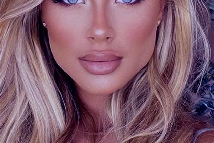 Natalie, 27, a blonde blue-eyed latina companion based in Mooloolaba. Offering Party Girl, Tantra, Dinner Date, Deep French Kissing, Duos. Available for inca...