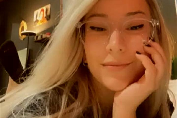 Natalie, 27, a blonde grey-eyed indian companion based in Leitza. Offering OWO, Dinner Date, Deep French Kissing, Duos. Available for incall and outcall, ove...