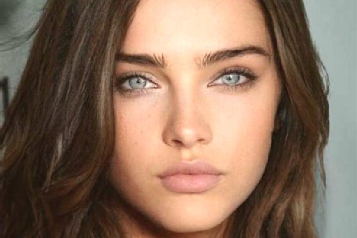 Natalie, 27, a brunette amber-eyed mixed companion based in Fabrizia. Offering Deep French Kissing, OWO, Fetish, Overnight, A-Level. Available for incall and...