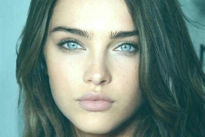 Natalie, 27, a brunette dark-eyed caribbean companion based in Telcruz. Offering Domination, CIM, Travel Companion, Fetish, Erotic Massage. Available for inc...