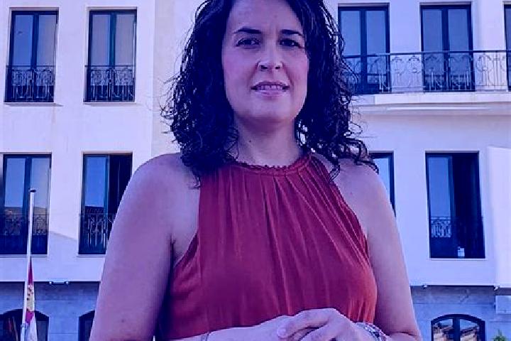 Natalie, 27 — Escort in Hinojosas de Calatrava, Spain