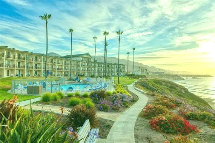 Natalie, 27 — Escort in Pismo Beach, United States