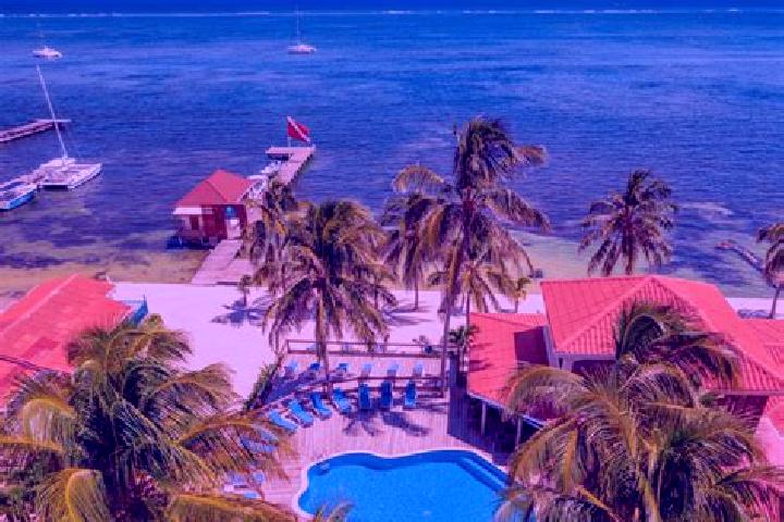 Natalie, 27 — Escort in San Victor, Belize