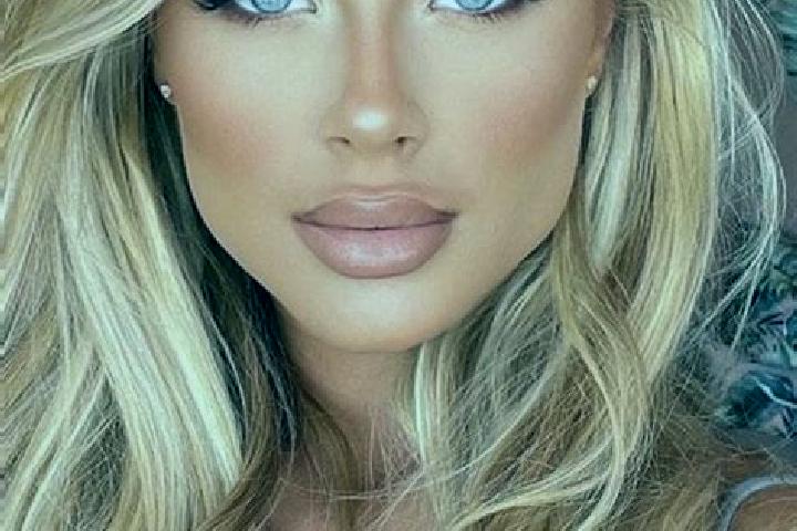 Natalie, 28, a blonde hazel-eyed latina companion based in Darzciems. Offering Overnight, Domination, OWO, Prostate Massage. Available for incall and outcall...