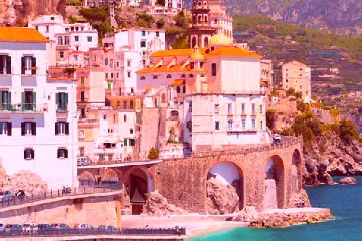 Natalie, 28 — Escort in Andriano, Italy