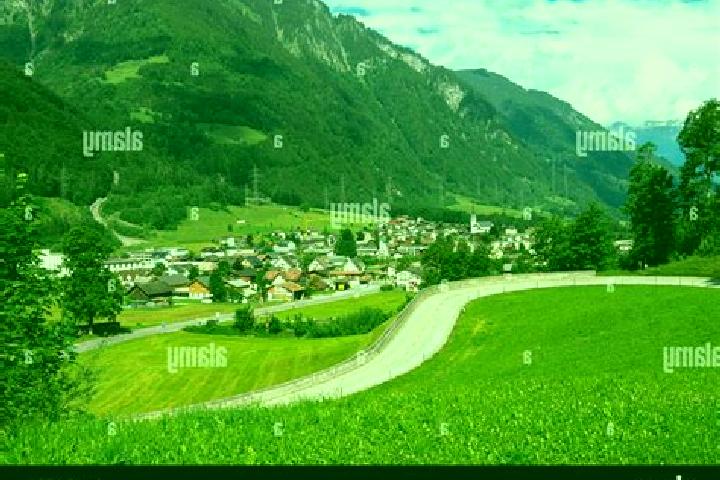 Natalie, 28 — Escort in Linthal, Switzerland