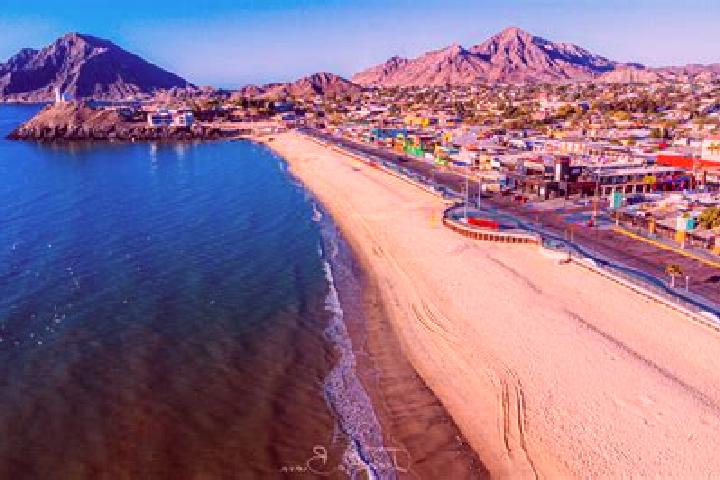 Natalie, 28 — Escort in San Felipe Pueblo Nuevo, Mexico
