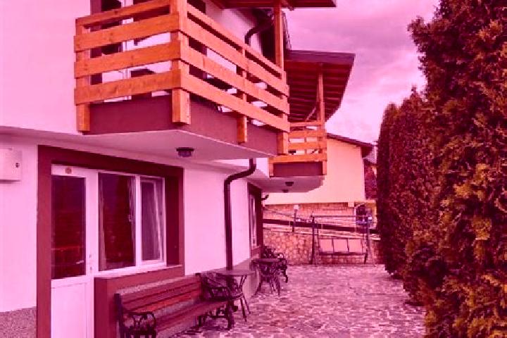 Natalie, 28 — Escort in Sarnitsa, Bulgaria