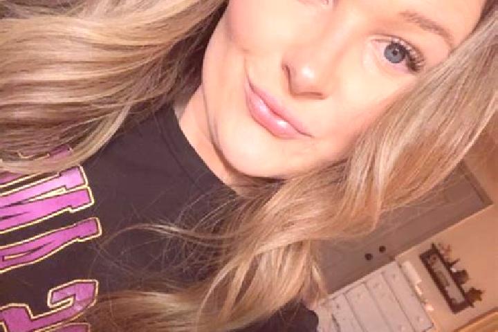 Natalie, 28 — Escort in South Coffeyville, United States