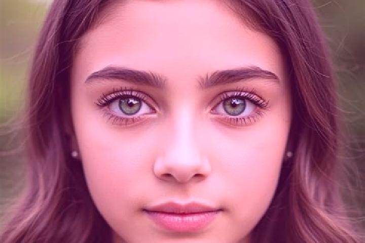 Natalie, 29, a brunette green-eyed mixed companion based in Teghra. Offering Couples, Dinner Date, Prostate Massage. Available for incall and outcall, overni...