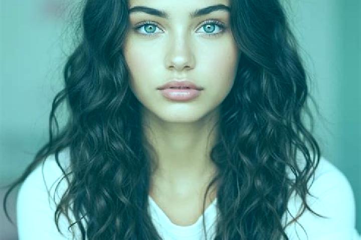 Natalie, 29, a dark blonde amber-eyed mediterranean companion based in Brookswood. Offering Dinner Date, Fetish, Overnight, Striptease, GFE. Available for in...