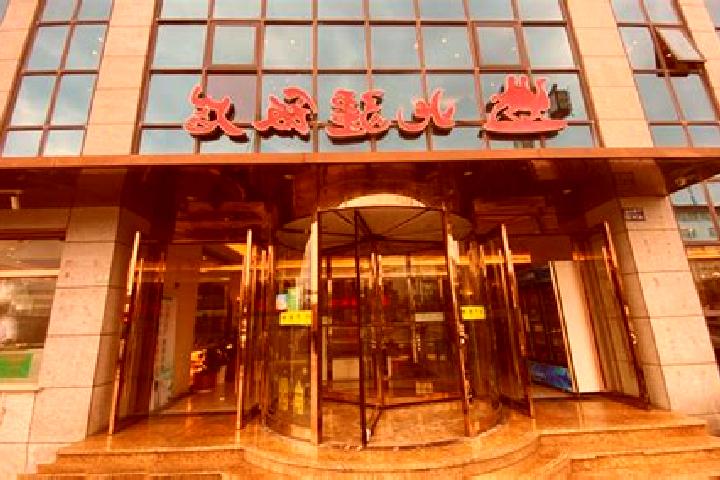 Natalie, 29 — Escort in Ganjiang, China