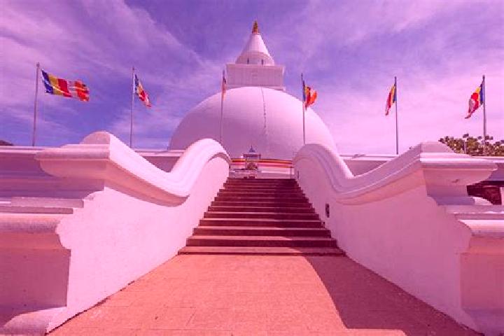 Natalie, 29 — Escort in Kataragama, Sri Lanka