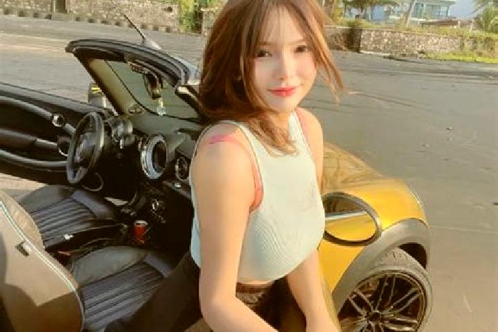 Natalie, 29 — Escort in San Munoz, Spain