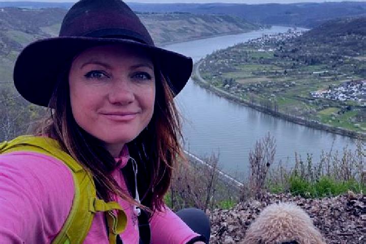 Natalie, 29 — Escort in Urzig, Germany