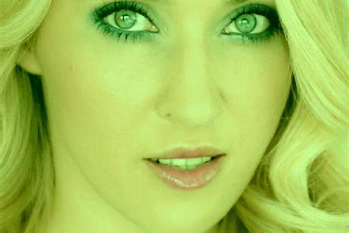 Natalie, 30, a blonde green-eyed mixed companion based in Kusadasi. Offering Deep French Kissing, CIM, Dinner Date, GFE, Duos. Available for incall and outca...