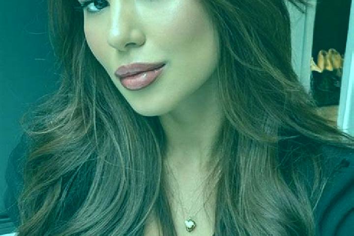 Natalie, 30, a chestnut brown-eyed latina companion based in Ruppach-Goldhausen. Offering GFE, Dinner Date, 69. Available for incall and outcall, day and eve...