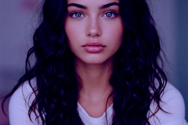 Natalie, 30, a dark blonde amber-eyed mediterranean companion based in Hukay. Offering Roleplay, Fetish. Available for incall and outcall, day and evening da...