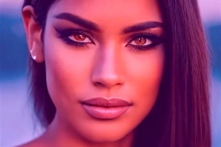 Natalie, 30, a dark blonde green-eyed latina companion based in Fara Olivana. Offering Duos, A-Level, Party Girl. Available for incall and outcall, overnight...