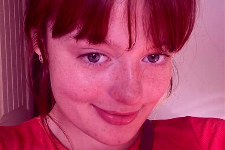 Natalie, 30, a red brown-eyed european companion based in Daw Park. Offering Girlfriend Experience, 69, Roleplay. Available for incall and outcall, overnight...