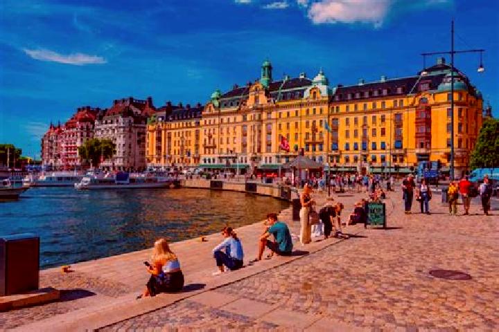 Natalie, 30 — Escort in Or, Sweden