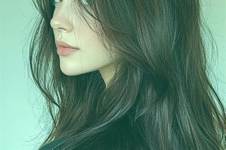 Natalie, 31, a auburn brown-eyed asian companion based in Tesila. Offering BDSM, CIM, Domination, Erotic Massage. Available for incall and outcall, overnight...
