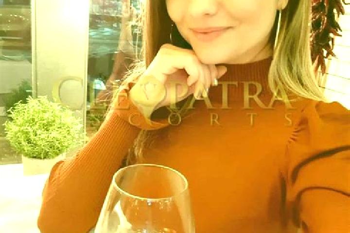 Natalie, 31, a blonde dark-eyed mediterranean companion based in Lynton. Offering Couples, Travel Companion, Erotic Massage, OWO, Dinner Date. Available for ...