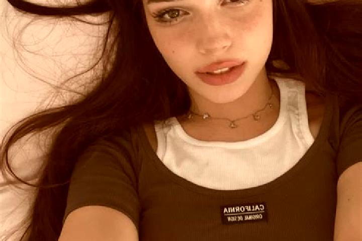 Natalie, 31, a brunette dark-eyed mixed companion based in Sinawilan. Offering GFE, Roleplay, Couples, Party Girl, CIM. Available for incall and outcall, day...