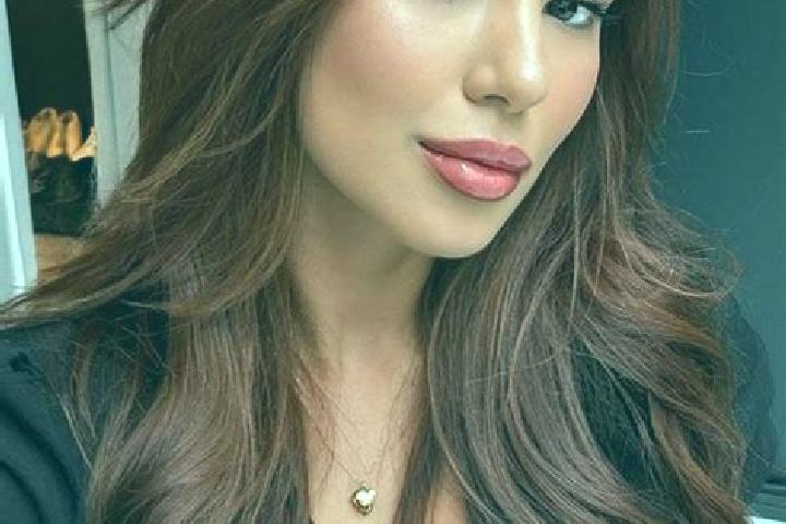 Natalie, 31, a chestnut brown-eyed latina companion based in Steenhuffel. Offering Massage, Party Girl, Couples, Duos. Available for incall and outcall, day ...