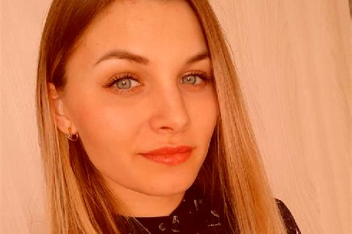 Natalie, 31 — Escort in Mar yanovka, Russia