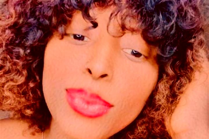 Natalie, 31 — Escort in Sare Yoba Diega, Senegal