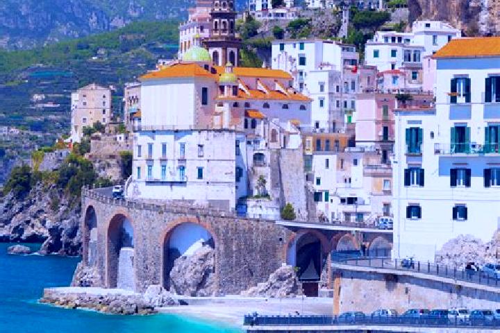 Natalie, 31 — Escort in Siddi, Italy