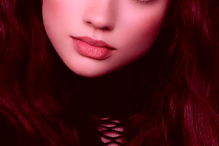 Natalie, 32, a brunette dark-eyed european companion based in Wortley. Offering Dinner Date, Deep French Kissing, A-Level. Available for incall and outcall, ...