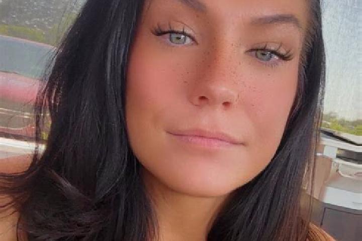 Natalie, 32 — Escort in Lovingston, United States