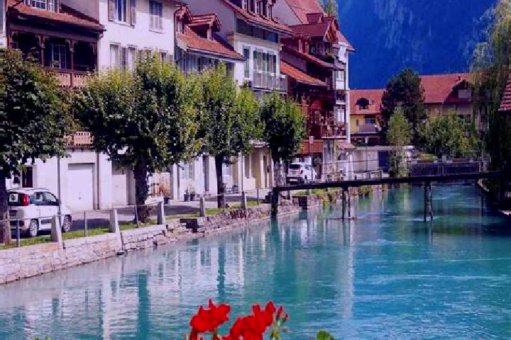 Natalie, 32 — Escort in Ramismuhle, Switzerland
