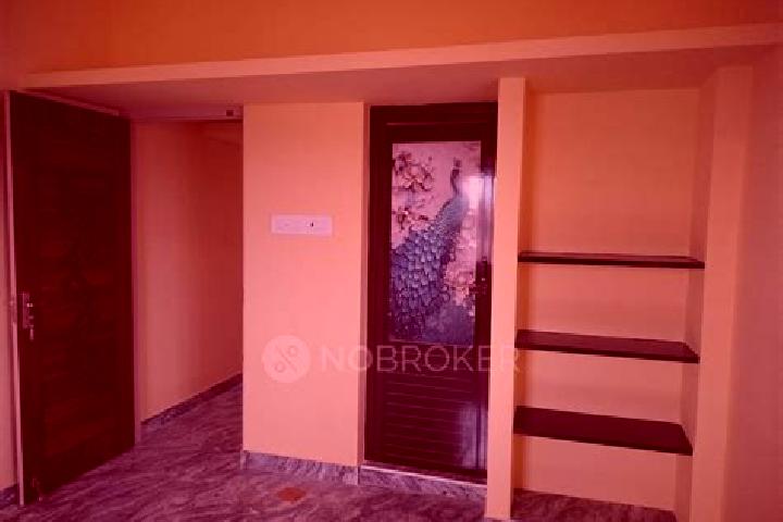 Natalie, 32 — Escort in Sikkarayapuram, India