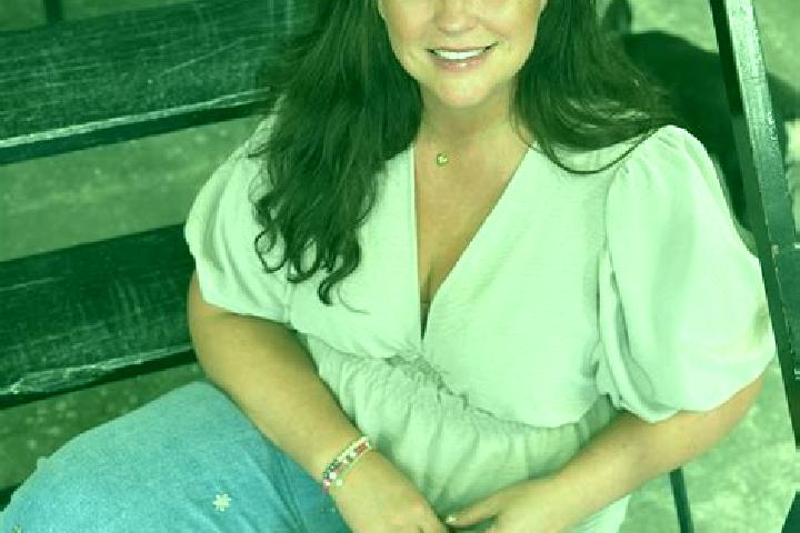 Natalie, 32 — Escort in Valburg, Netherlands