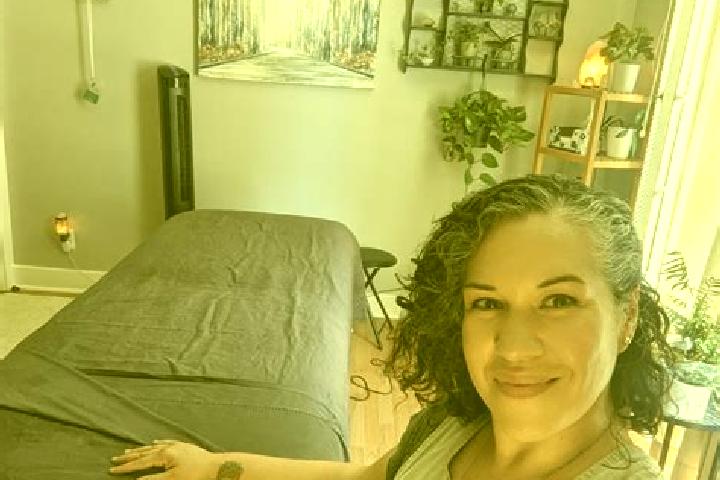 Natalie, 33, a auburn amber-eyed middle eastern companion based in Kerrisdale. Offering Erotic Massage, Roleplay. Available for incall and outcall, day and e...