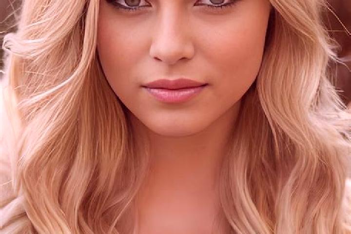 Natalie, 33, a blonde dark-eyed caribbean companion based in Poiana Marului. Offering Party Girl, Travel Companion, Deep French Kissing, A-Level. Available f...