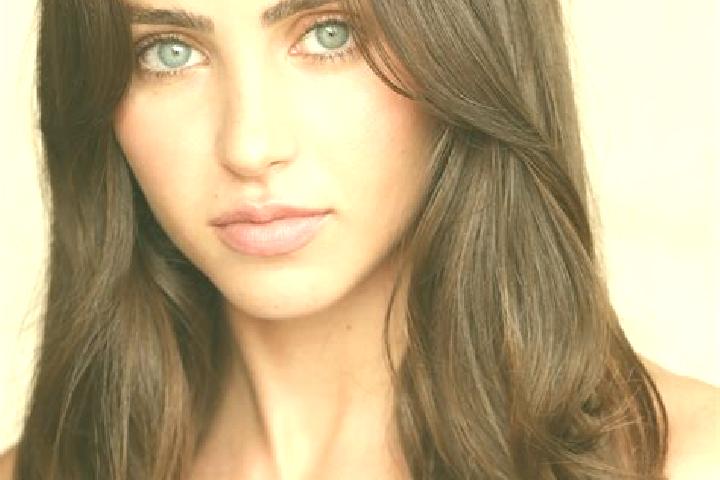 Natalie, 33, a blonde grey-eyed latina companion based in Gasa. Offering Striptease, Party Girl. Available for incall and outcall, overnight bookings available.