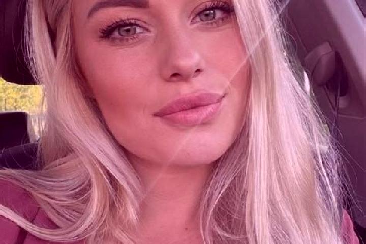 Natalie, 33, a blonde hazel-eyed asian companion based in Yaxley. Offering BDSM, Domination, Tantra, A-Level, Massage. Available for incall and outcall, day ...