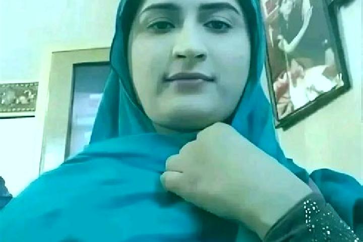 Natalie, 33 — Escort in Charkh, Afghanistan