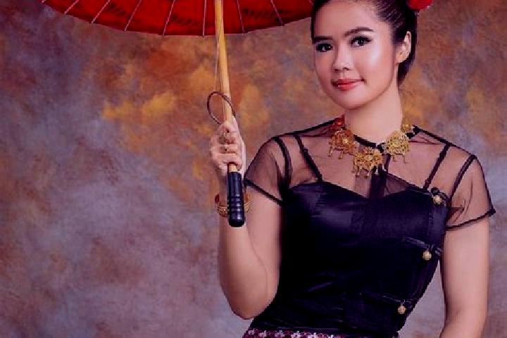 Natalie, 33 — Escort in Kyan Khin Su, Myanmar