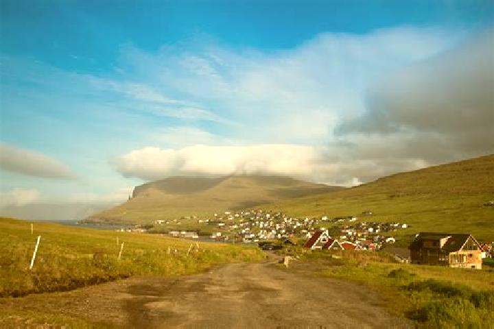 Natalie, 33 — Escort in Midvagur, Faroe Islands
