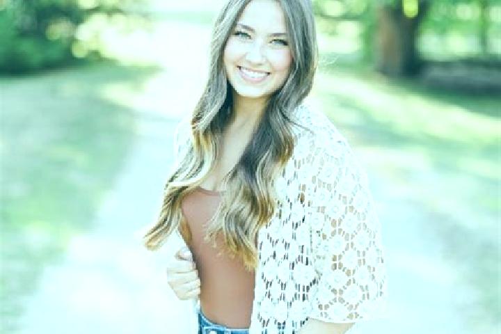 Natalie, 33 — Escort in North Mankato, United States
