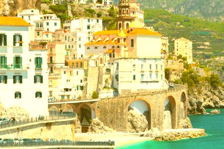 Natalie, 33 — Escort in Taino, Italy